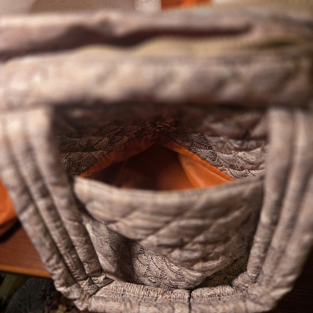 MZ Wallace NWT Designer Metro Quilted Tote Deluxe in Tan - Picture 8 of 16